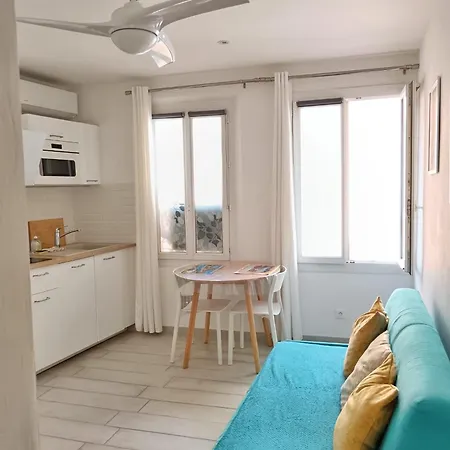 Superbe Rue Piétonne Principale à Côté Du Port Appartamento *