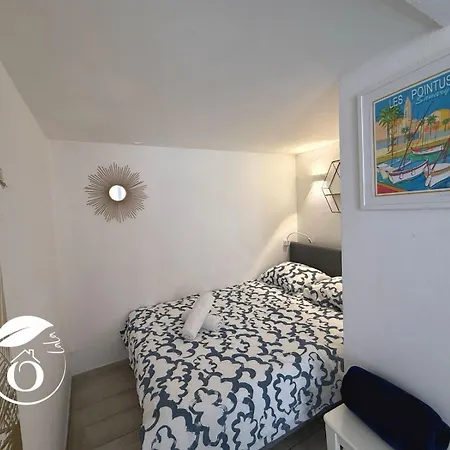 Superbe Rue Piétonne Principale à Côté Du Port * Sanary-sur-Mer