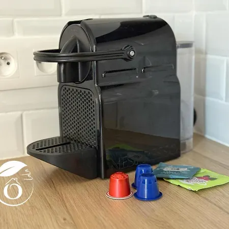 Appartamento Superbe Rue Piétonne Principale à Côté Du Port *