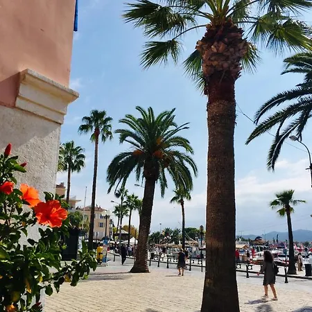 Appartamento Superbe Rue Piétonne Principale à Côté Du Port *